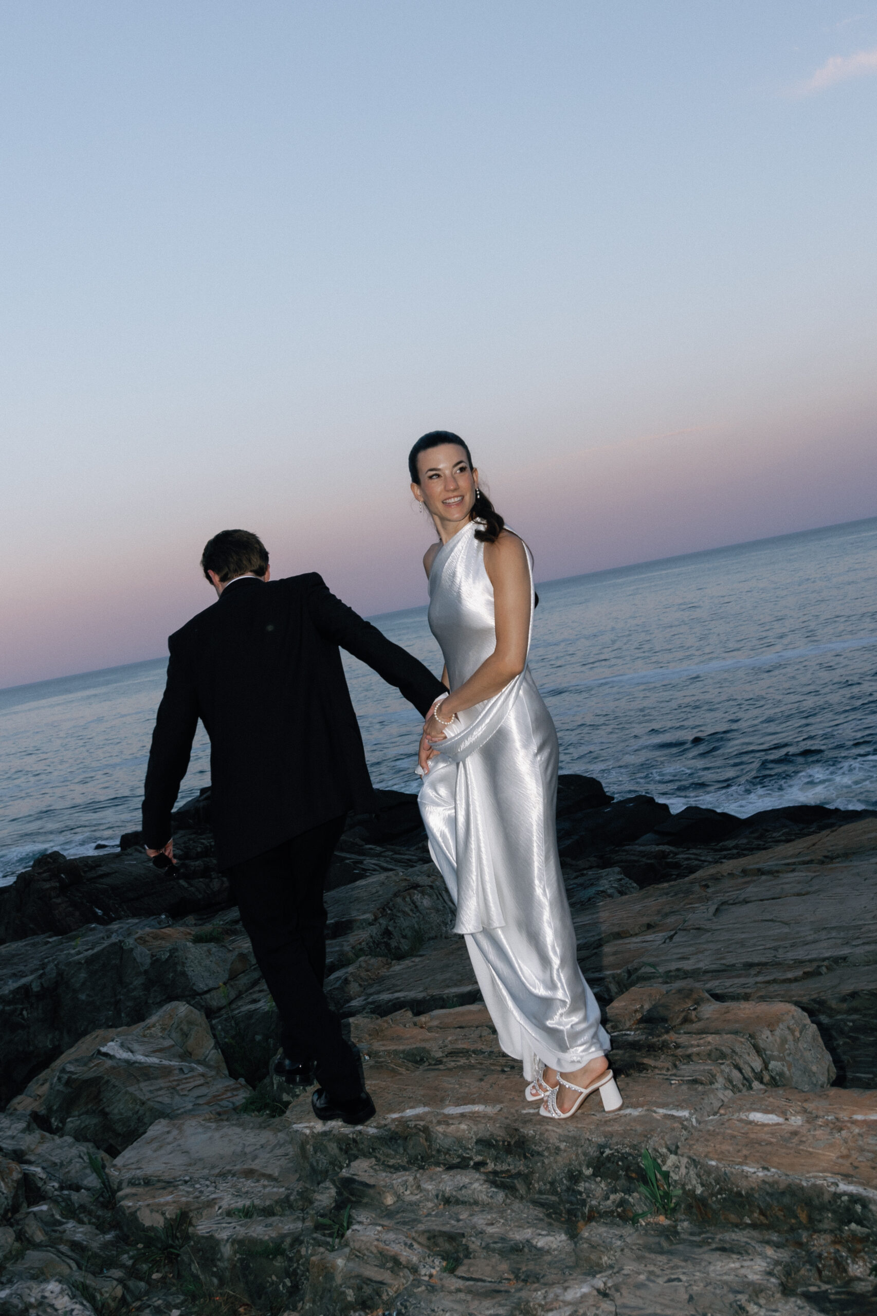 cliff house main rocky coast photo wedding